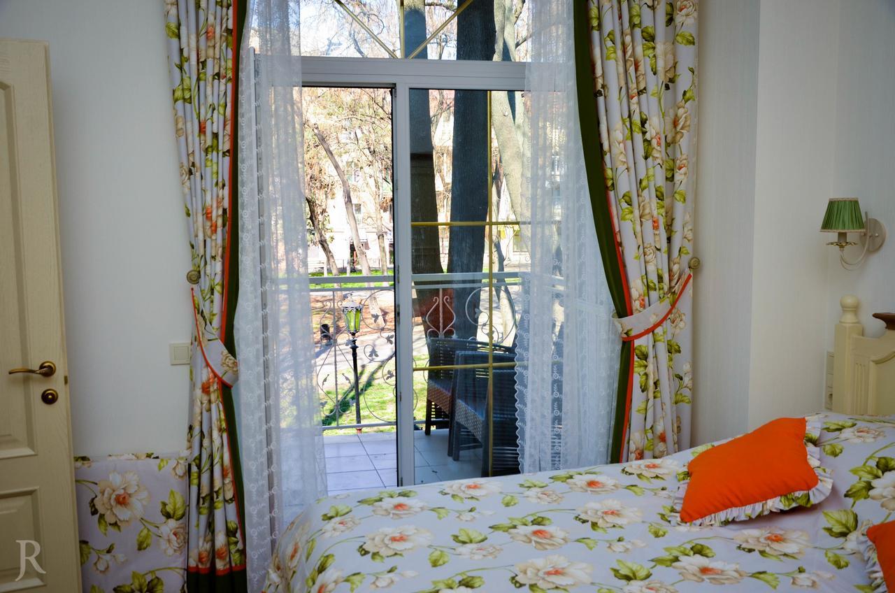 Hotel Maman โอเดสซา ภายนอก รูปภาพ