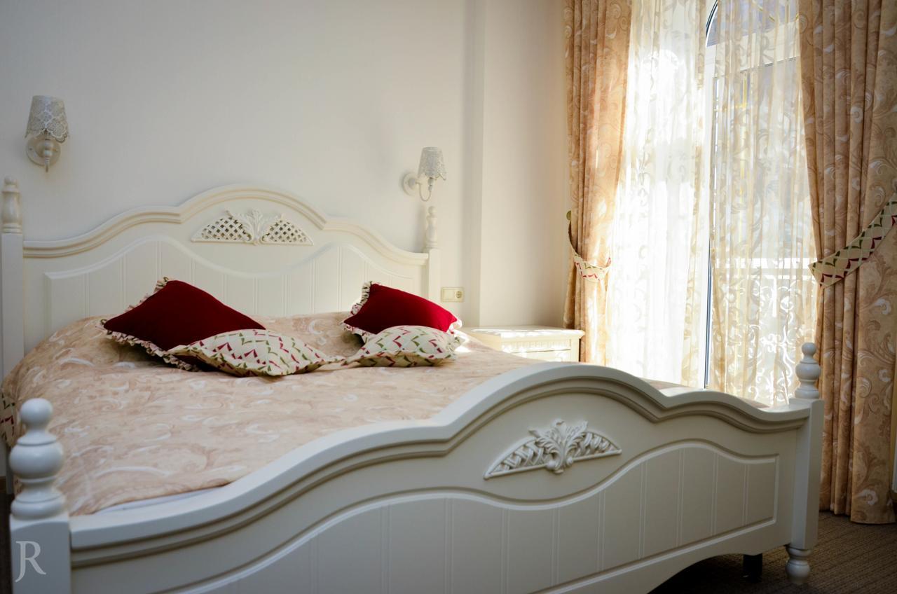 Hotel Maman โอเดสซา ภายนอก รูปภาพ